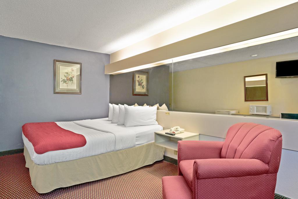 Stay Express Inn And Suites Atlanta Union City Exterior foto